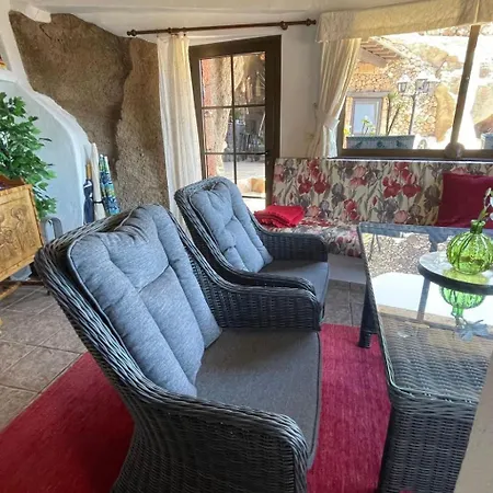 Schlafen In Einer Vulkanischen Hoehle By Interhome Ferienhaus